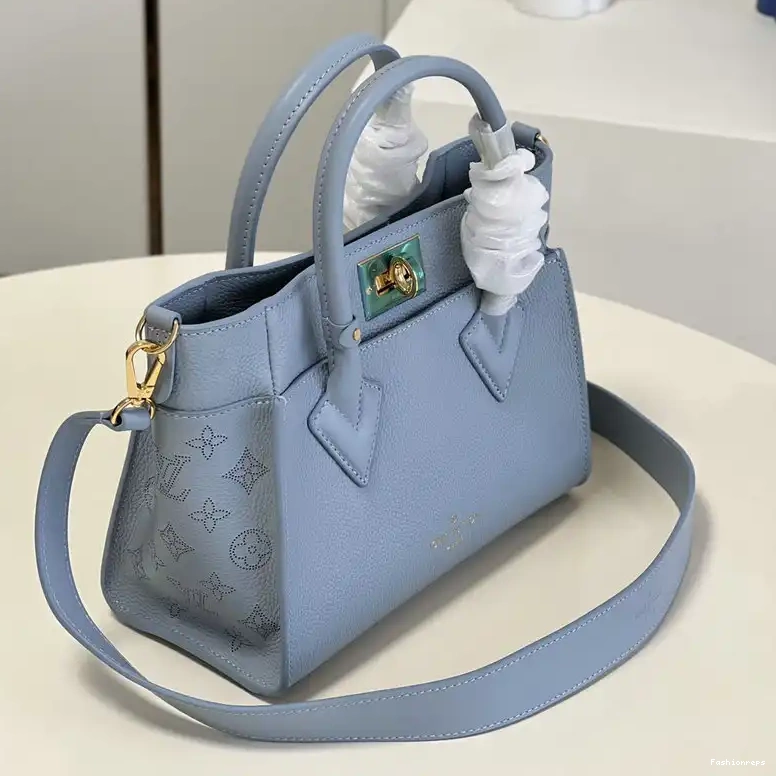 Fashionrepsfam ru 2204YA0034 LV Bag 0731
